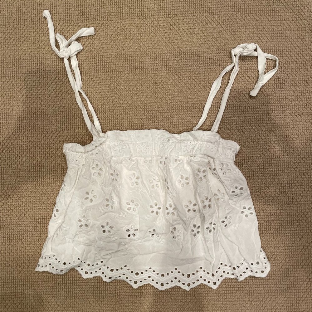 Eyelet lace white crop top